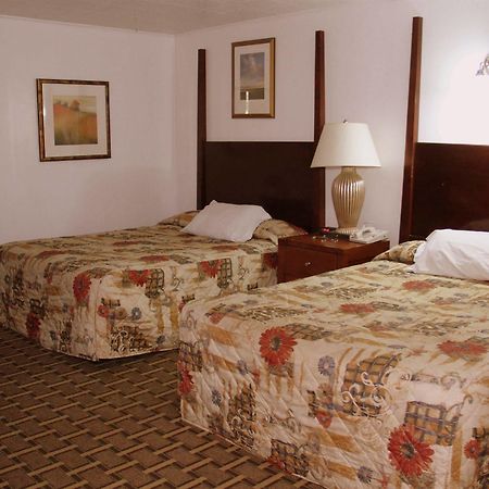 Executive Inn & Suites Lakeview Εξωτερικό φωτογραφία