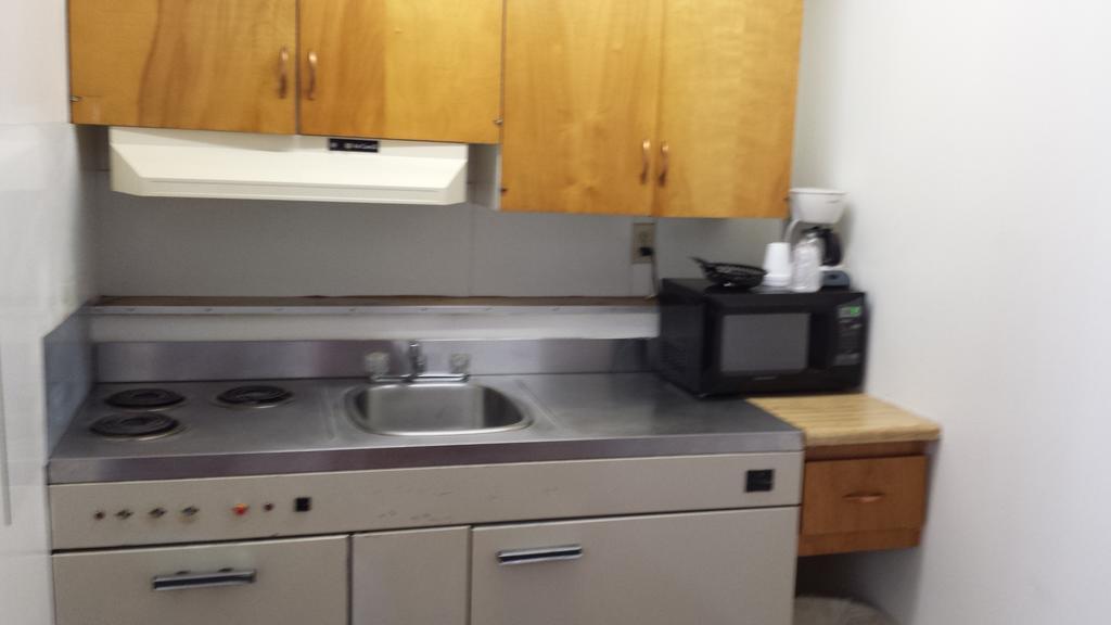 Executive Inn & Suites Lakeview Δωμάτιο φωτογραφία