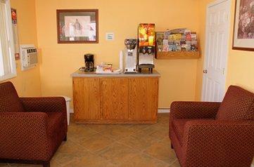 Executive Inn & Suites Lakeview Εξωτερικό φωτογραφία